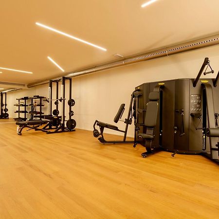 Urban Luxury - Bright And Central Apartment Милано Екстериор снимка