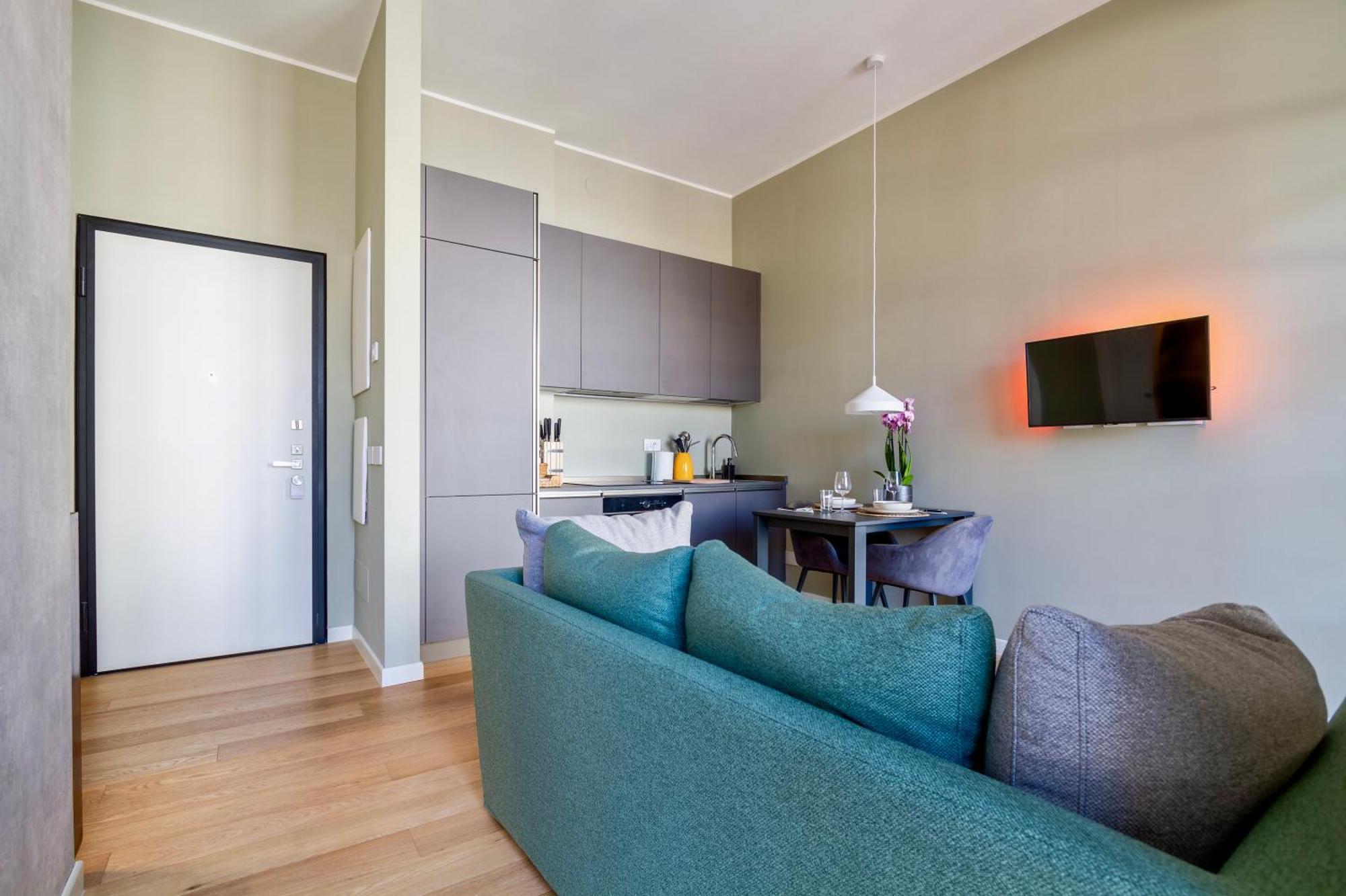 Urban Luxury - Bright And Central Apartment Милано Екстериор снимка
